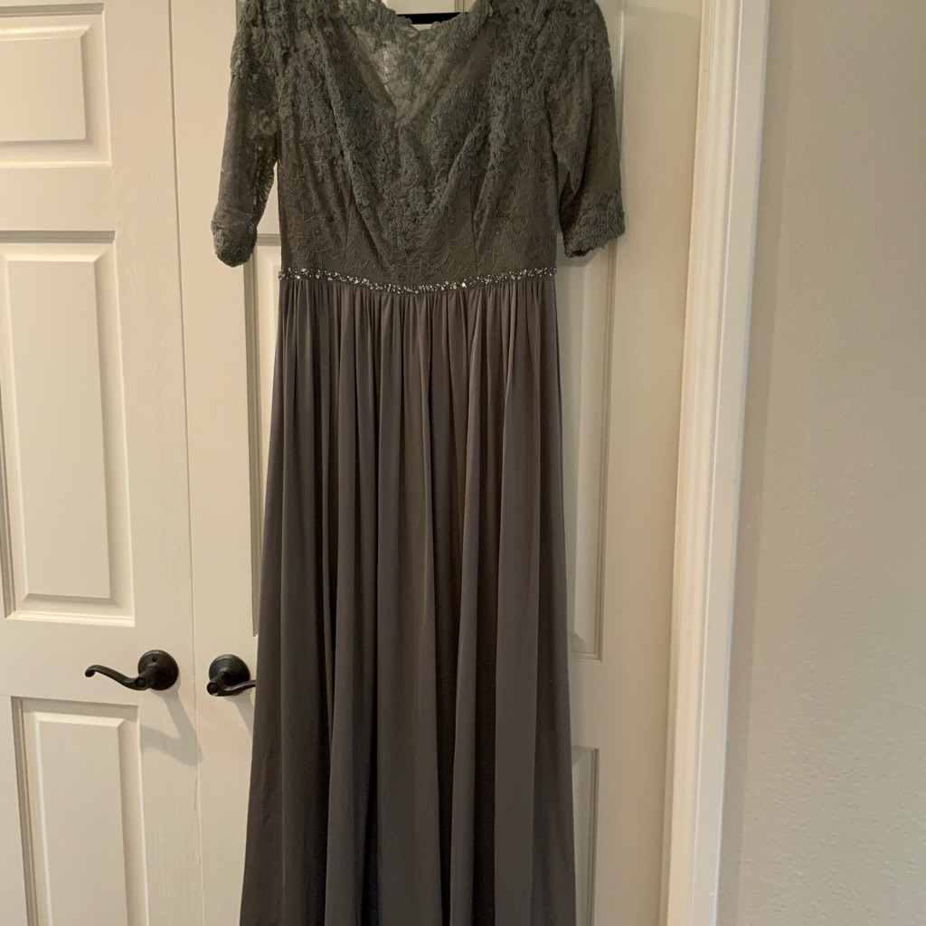 Val Stefani Gray Lace Gown